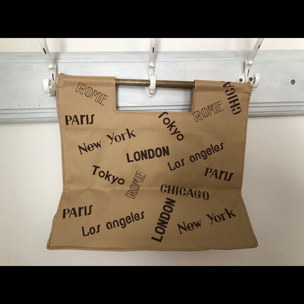 Tote bag